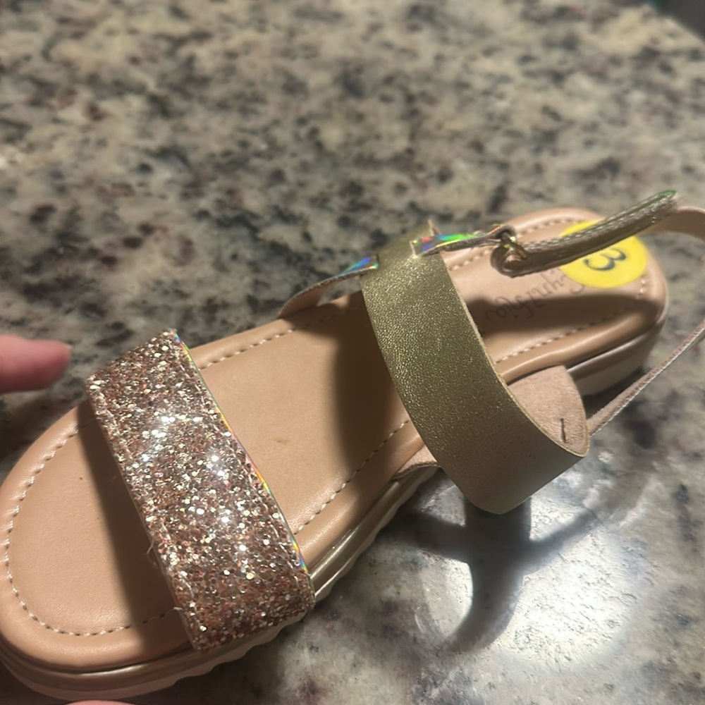 Excellent conditions girls size 13 sandals